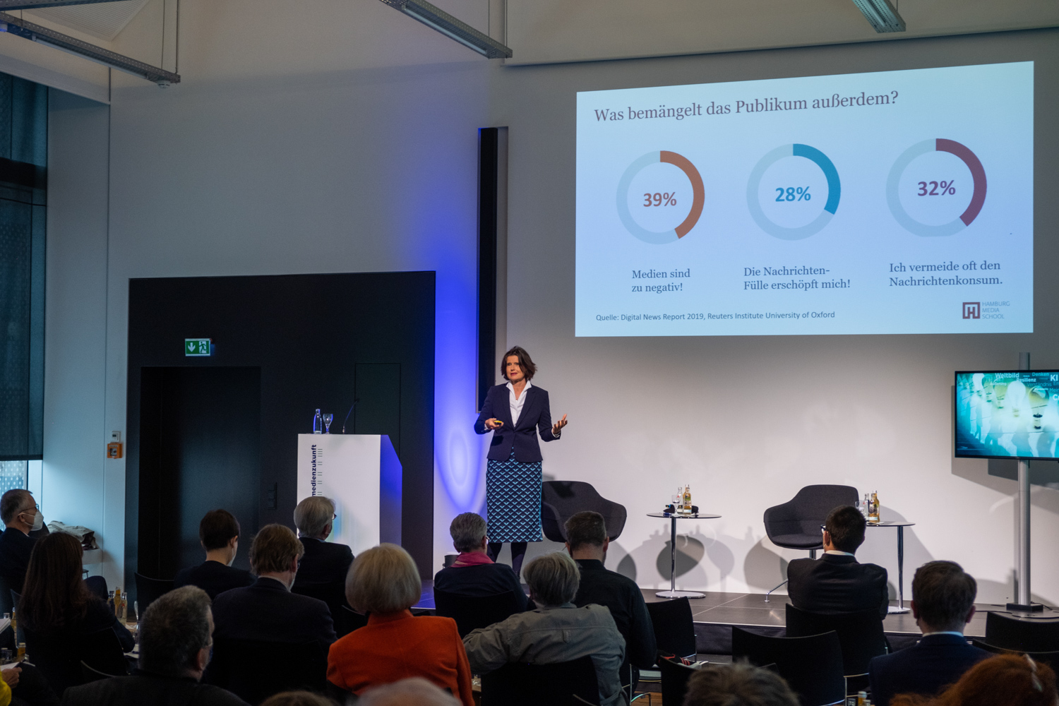 26_220426_165633_f2av7752