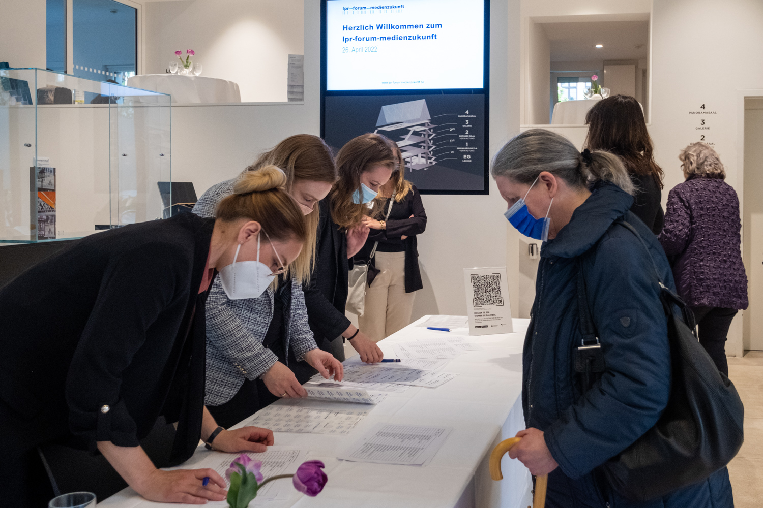 2_220426_132625_f2av7456