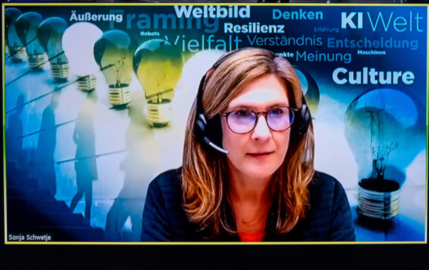 31_220426_173314_f2av7774