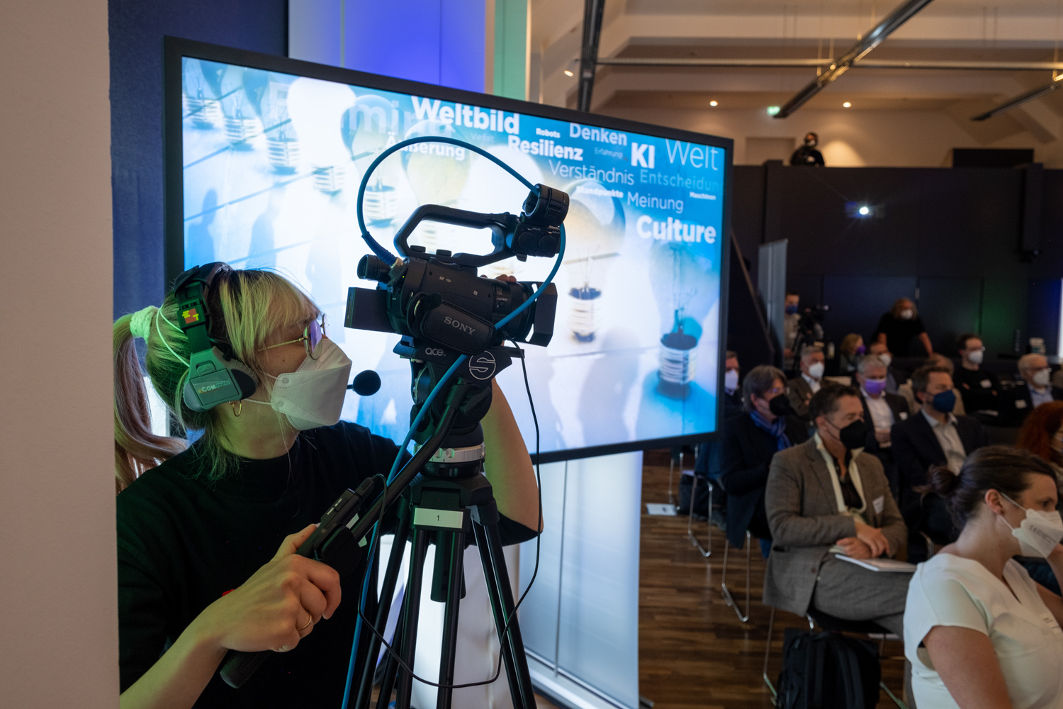 7_220426_140440_fxt22014